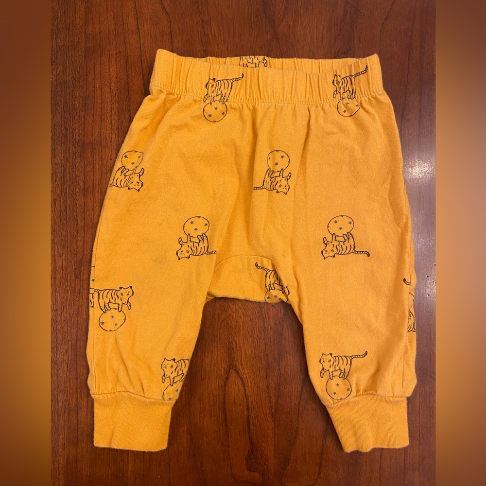 Hanna Andersson Circus Harem Pants Unisex size 12 - 18 months